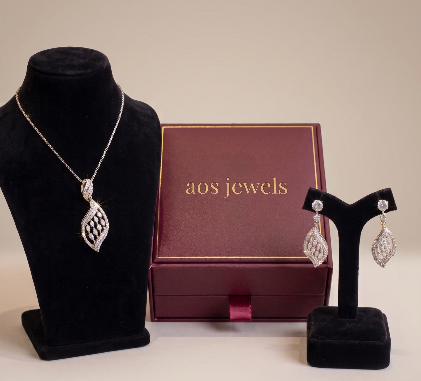 925 Sterling Silver Twisted Leaf Pendant Set