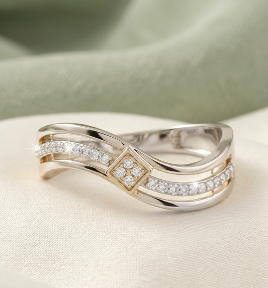 Sterling Silver Kite-Motif Wavy Ring
