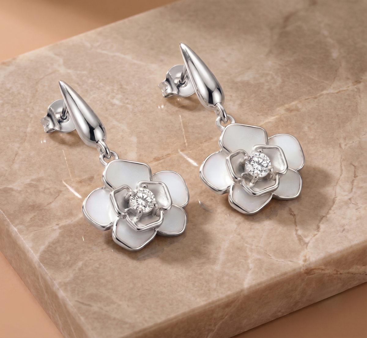 The Snowdrop Silver Dangle Earrings