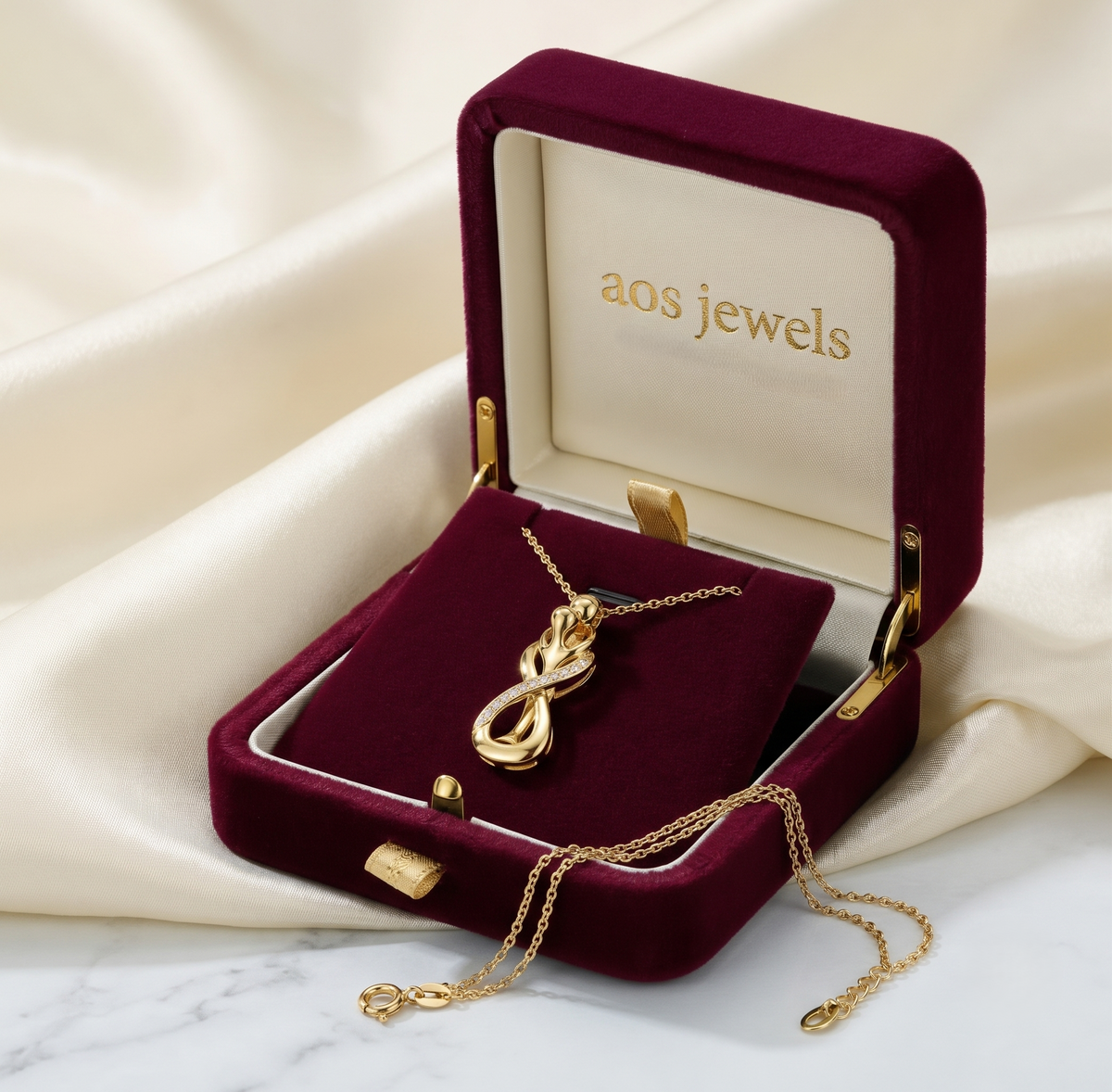 925 Silver & Silver Infinity Silhouette Chain Pendant