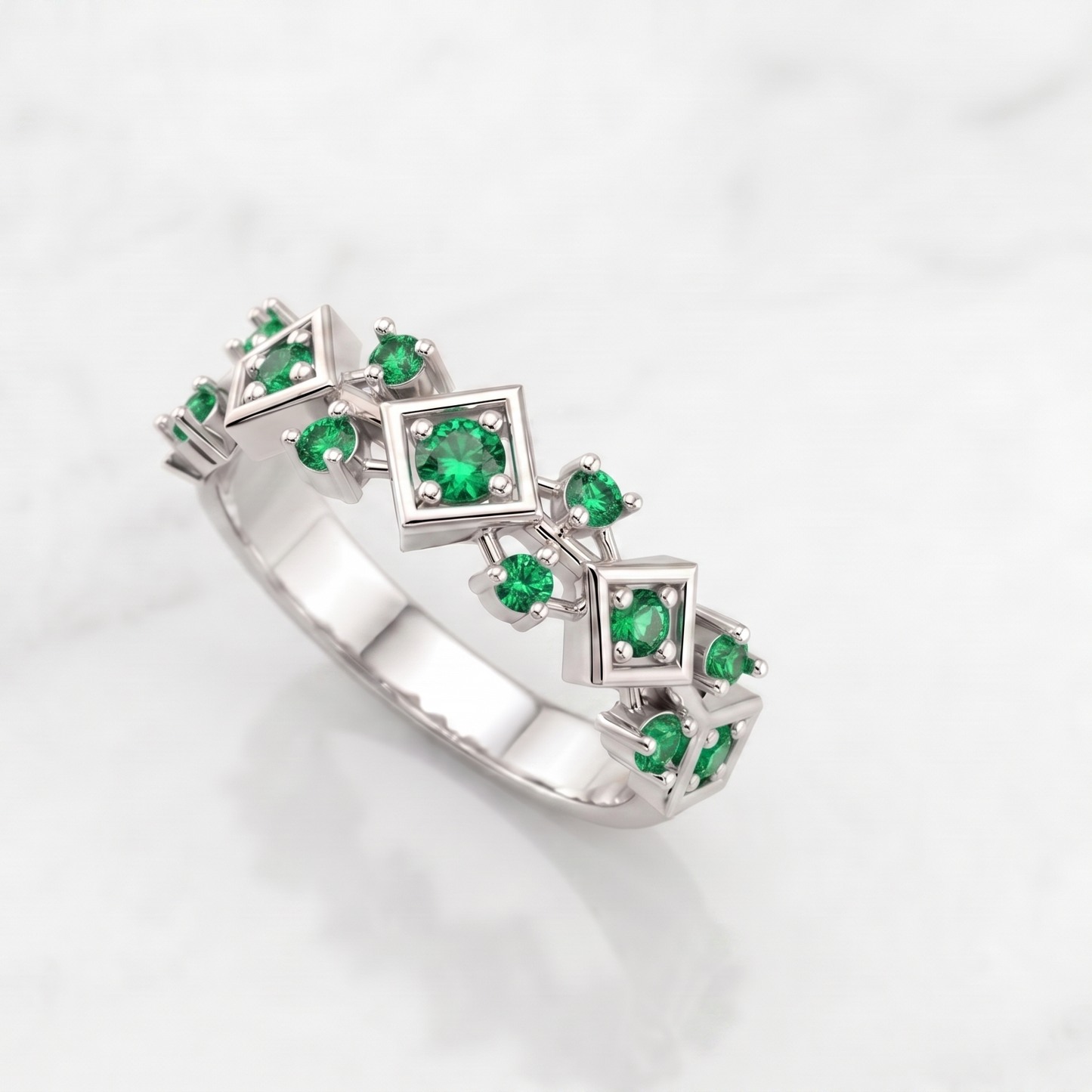 A silver band ring with a geometric 925 Silver Ring