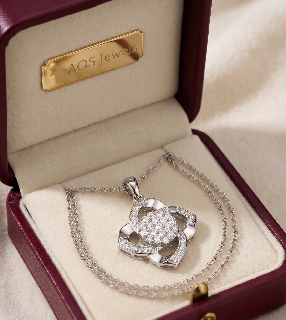 925 Sterling Silver Pavé Cluster Knot Pendant