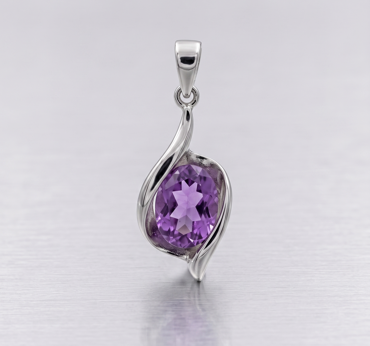 the star shaped 925 silver pendant