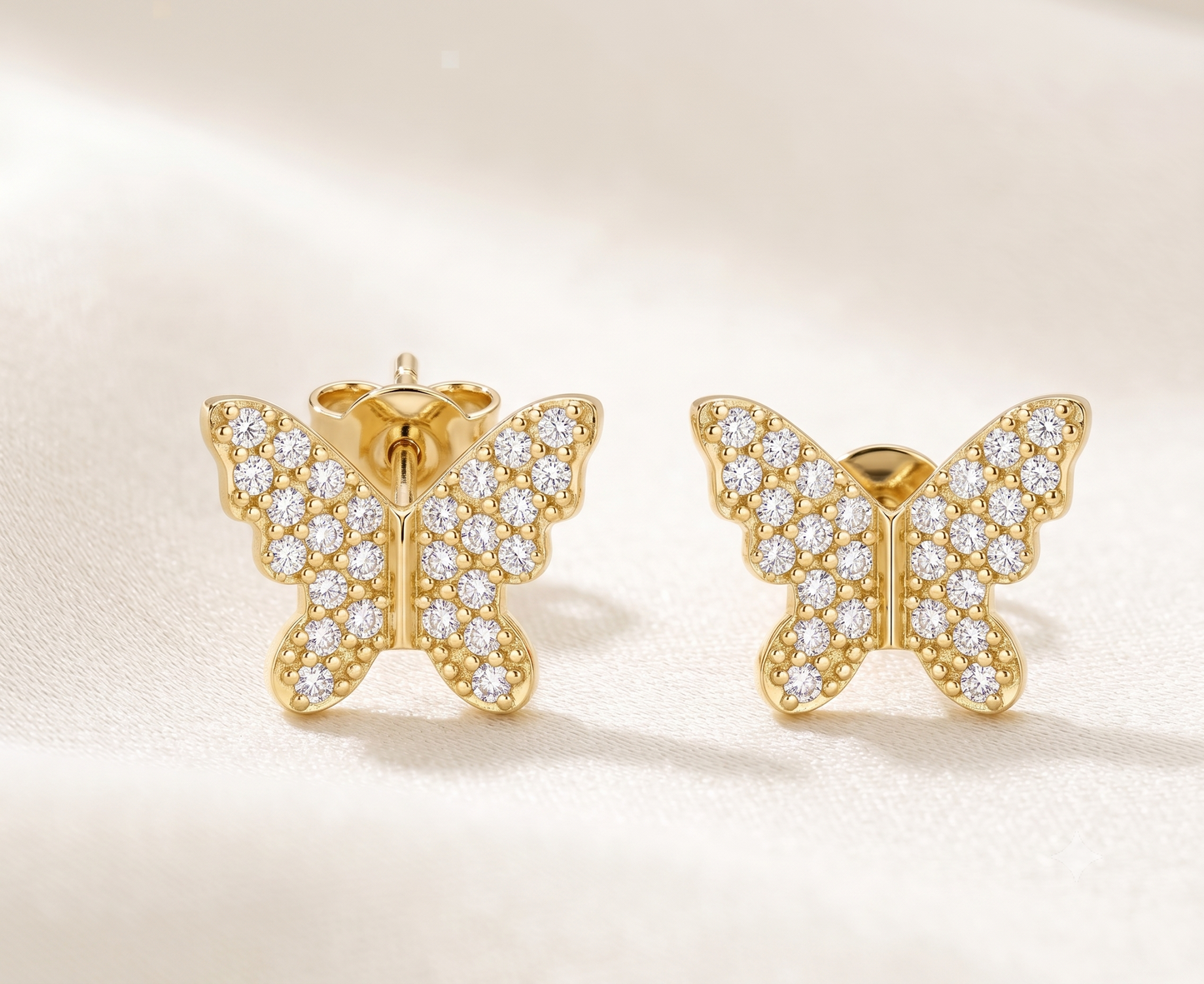 The Butterfly 925 Silver Chain Pendant