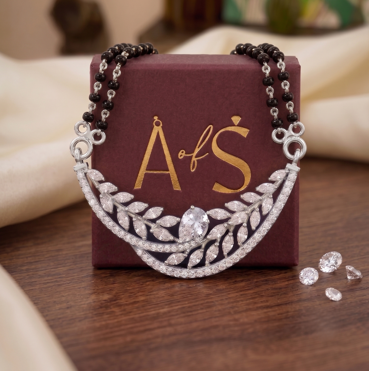925 Silver Botanical Leaf Crescent Mangalsutra