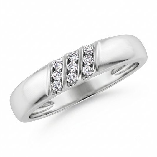 A 925 silver band ring