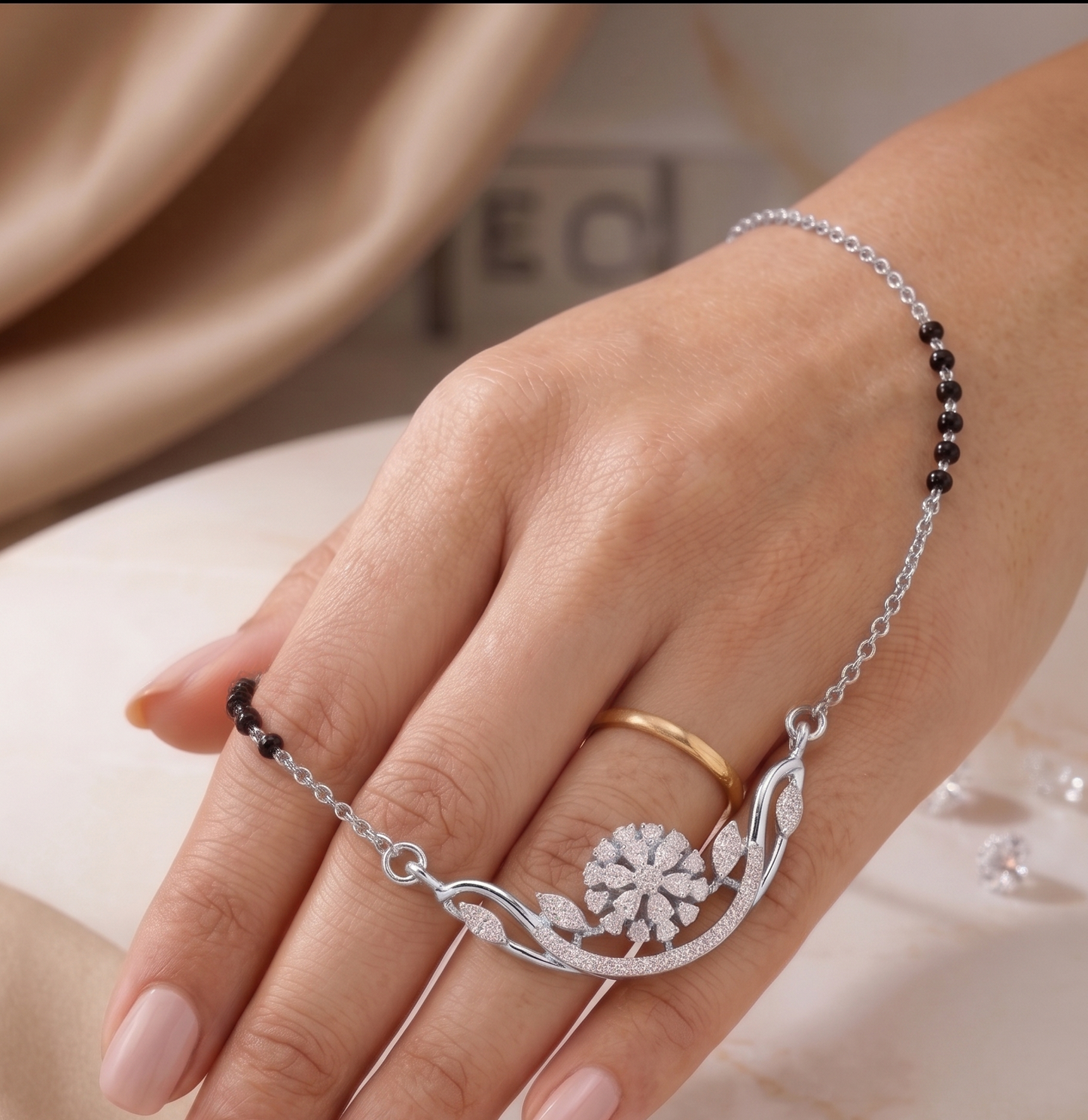 Sterling Silver Flower and Leaf Arc Mangalsutra