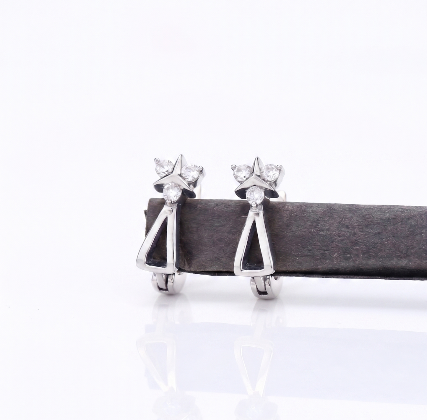 The Orion Geometric Silver Drops