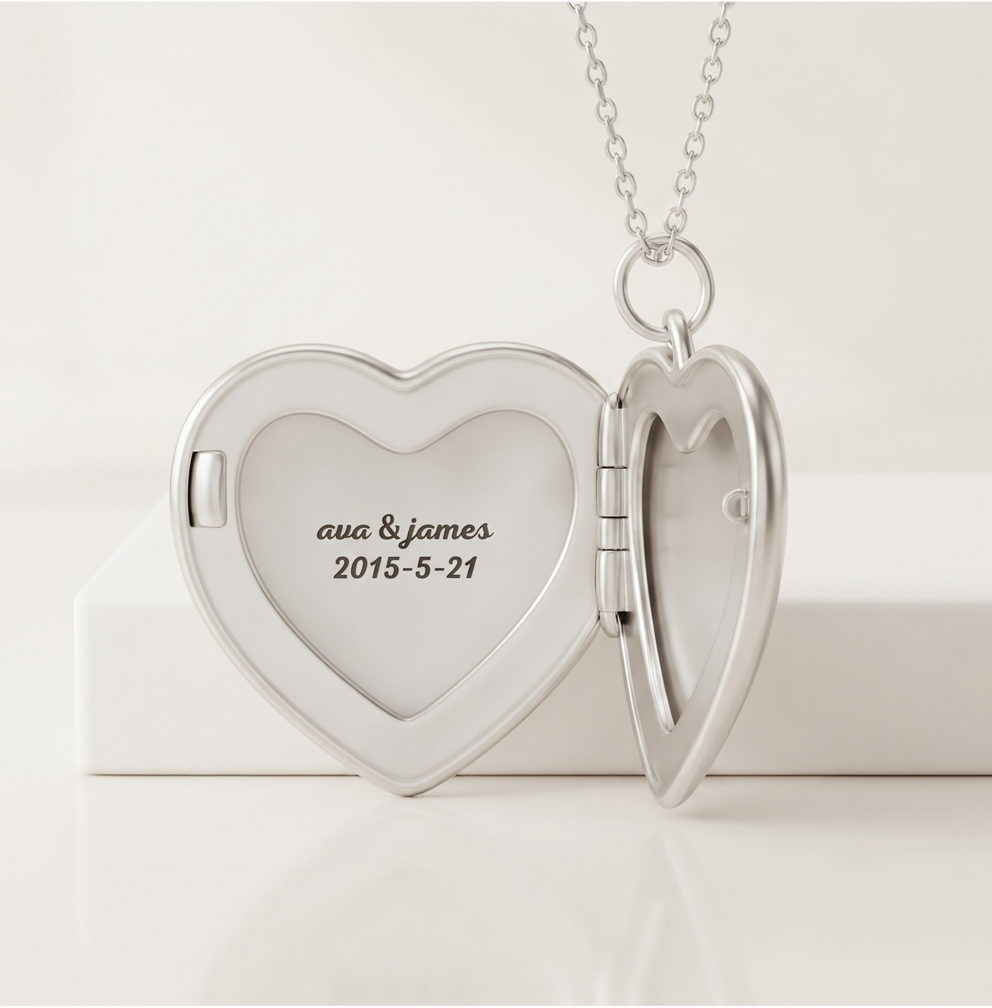 The Couple Image Silver Chain Pendant