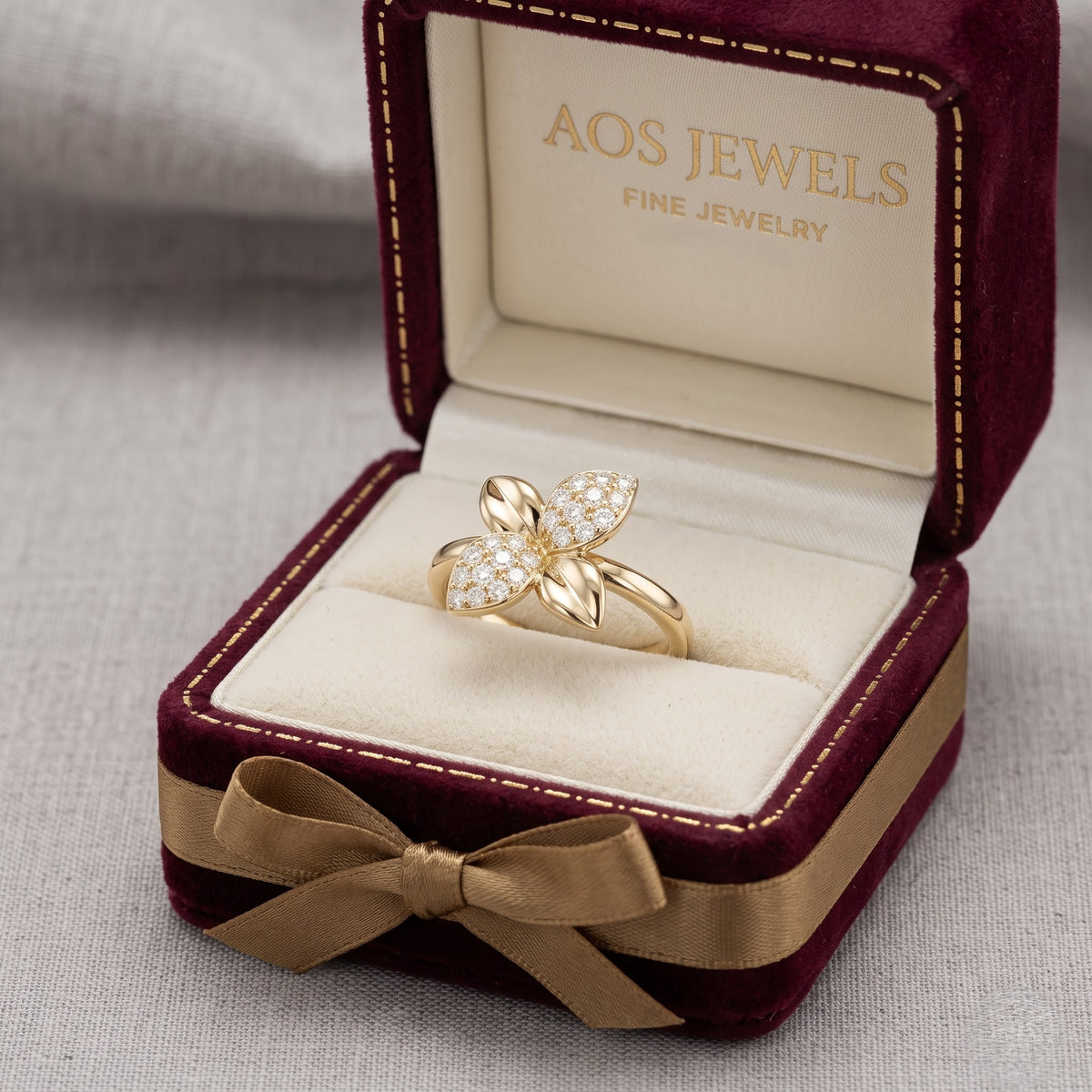 The Silver Flora Alternating Petal Ring