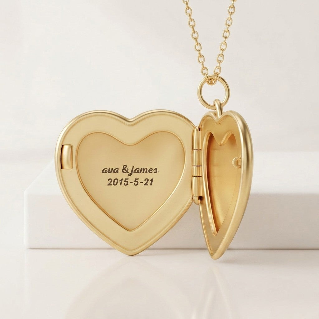 The Couple Image Silver Chain Pendant