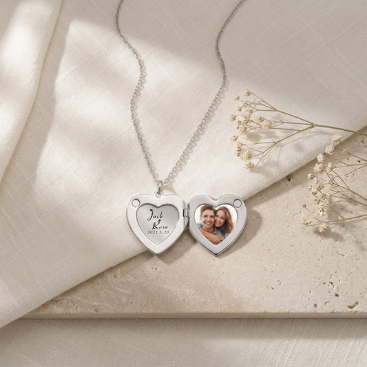 The Couple Image Silver Chain Pendant